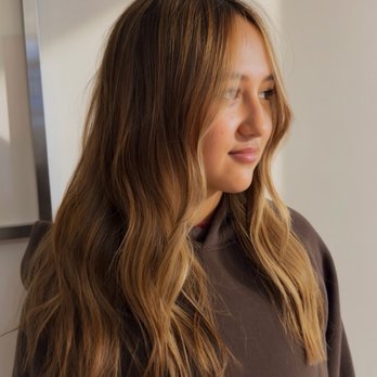 Fellini Salon - Honey brown and blond highlights - Hair Salons Near Me - Los Gatos, California Fellini Salon - Honey brown and blond highlights - Hair Salons Near Me - Los Gatos, California