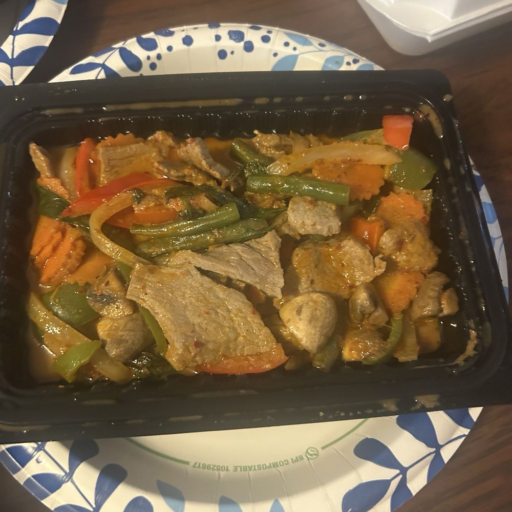 Aroy Thai - Pad Prik Khing - Thai Near Me - O Fallon, Illinois