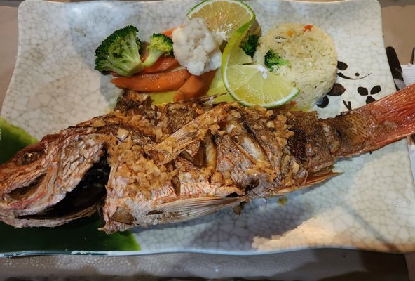 Mariscos Las Tres Islas by null