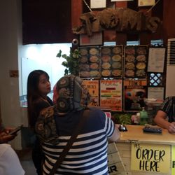 Tom's Pizza Davao