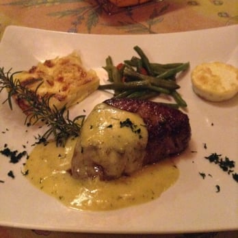 Gulf Bistro - Filet Mignon (8oz) with Béarnaise, delicious and cooked perfectly! - French Near Me - Largo, Florida