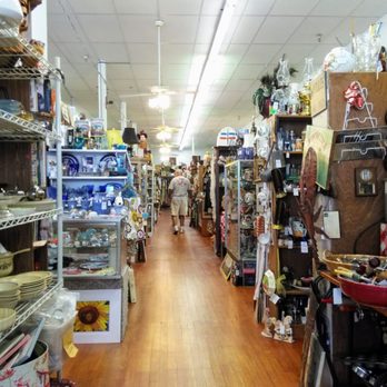 Collins Street Junction - Photo by George Robinson - Antiques Near Me - Plant City, Florida
