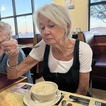 French Valley Cafe - Clam chowder - American Near Me - Murrieta, California