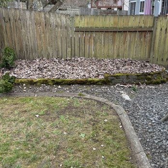 Amazing Landscape Services - The crew blew the leaves off my lawn and into my flower bed and left them there. - Landscaping Near Me - Edgewood, Washington
