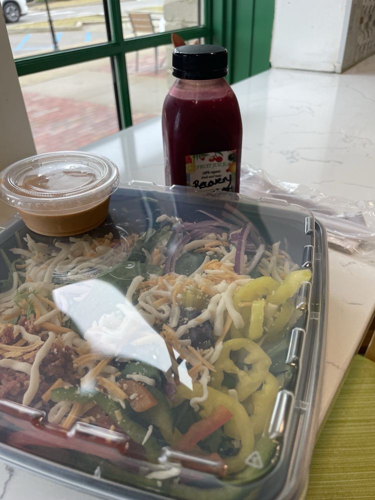 Fresh Valley Juice & Salad Bar