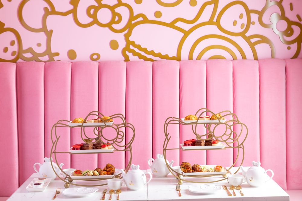 Hello Kitty Cafe