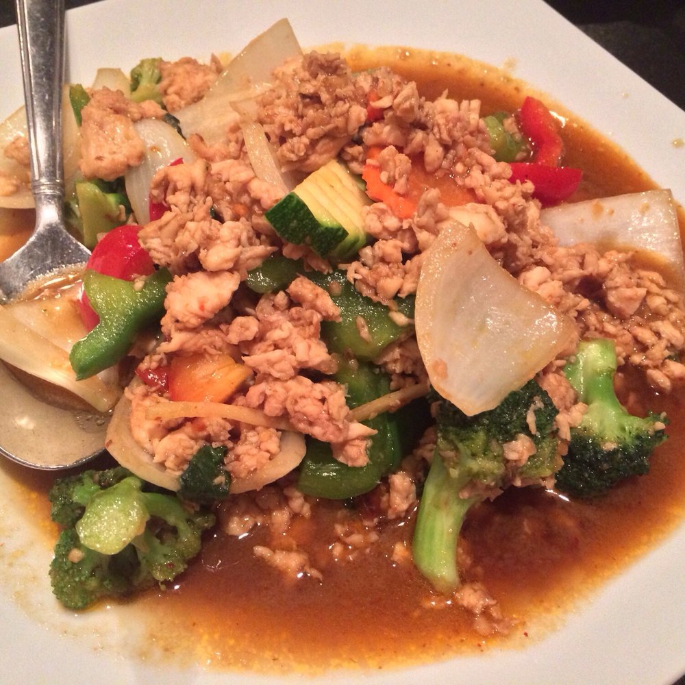 Thai Jasmine - Basil chicken (should put hot basil will be great!) - Thai Near Me - Chelmsford, Massachusetts