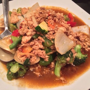 Thai Jasmine - Basil chicken (should put hot basil will be great!) - Thai Near Me - Chelmsford, Massachusetts