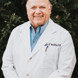 Mullins Vision Associates - Dr. Ralph Mullins