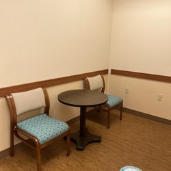 Clinical Labs of Hawaii - Waiting area