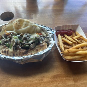 Breezy's By The Bay - Cheesesteak! - Food Trucks Near Me Breezy's By The Bay - Cheesesteak! - Food Trucks Near Me