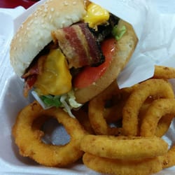 Cafe Soboba - Bacon double cheese Burger! Looks Good huh! (Looks can be deceiving!)