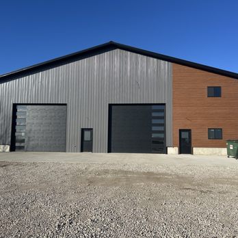 Schwebach Tree Service - Tree Services Near Me - Sioux Center, Iowa