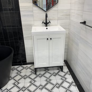 Floor & Decor - Nice bathroom display. - Home Decor Near Me - Greenville, South Carolina Floor & Decor - Nice bathroom display. - Home Decor Near Me - Greenville, South Carolina