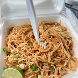 Thai Chili - Pad Thai, medium spiciness