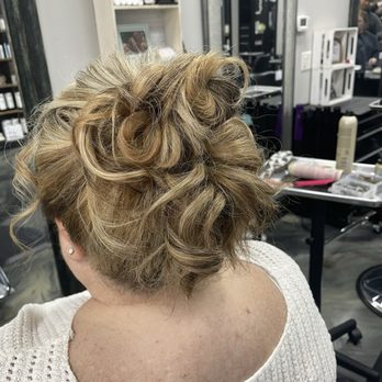 Brush Salon - Updo - Hair Salons Near Me - Saint Johns, Florida Brush Salon - Updo - Hair Salons Near Me - Saint Johns, Florida
