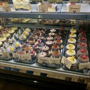 Peabody Deli and Desserts - The Case - Desserts Near Me - Memphis, Tennessee Peabody Deli and Desserts - The Case - Desserts Near Me - Memphis, Tennessee