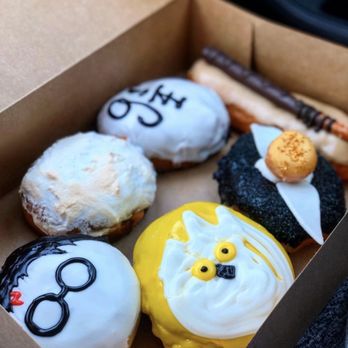 Hurts Donut - Harry Potter donuts - Donuts Near Me - Oklahoma City, Oklahoma Hurts Donut - Harry Potter donuts - Donuts Near Me - Oklahoma City, Oklahoma