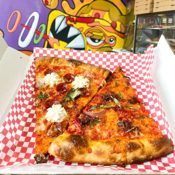 Zazas Pizzeria - Pizza Near Me - Chicago, Illinois Zazas Pizzeria - Pizza Near Me - Chicago, Illinois