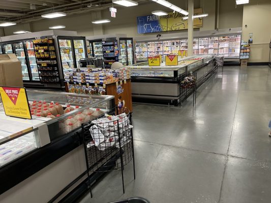 Mariano's by null