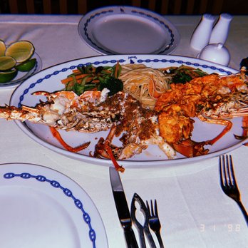 Lorenzillo's - Seafood Near Me - Cancún, ROO Lorenzillo's - Seafood Near Me - Cancún, ROO