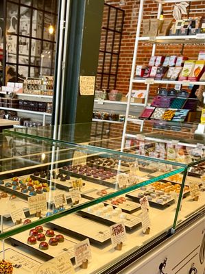 Temper Chocolates by null