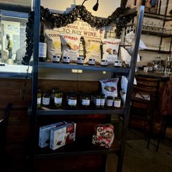 Cata Vino Detroit - Mini mart