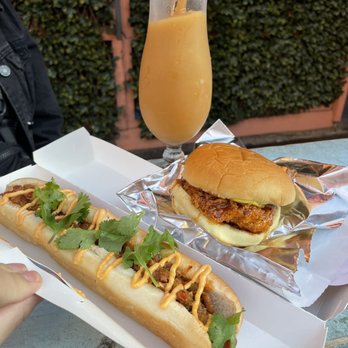 Tiki Chick - Chili dog, Nashville hot chicken, mai tai - Breakfast & Brunch Near Me - New York, New York