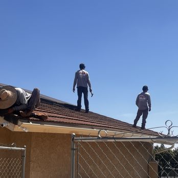 IES Roofing - Fixing tiles - Roofing Near Me