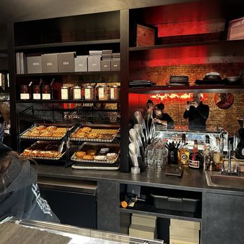Hakan Chocolatier - Chocolatiers & Shops Near Me - Beacon, New York