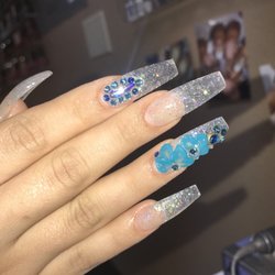 Lovely Nails By Rose