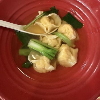 Wonton Gourmet & BBQ - Shrimp wonton soup - Chinese Near Me - Cleveland, Ohio Wonton Gourmet & BBQ - Shrimp wonton soup - Chinese Near Me - Cleveland, Ohio