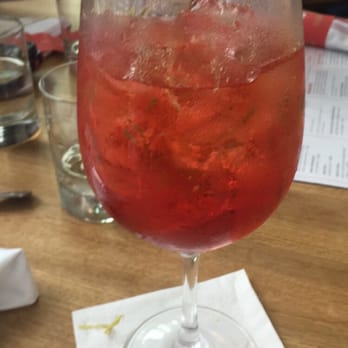Earls Kitchen + Bar - Strawberry Spritz. Light & refreshing. - New American Near Me - McLean, Virginia Earls Kitchen + Bar - Strawberry Spritz. Light & refreshing. - New American Near Me - McLean, Virginia