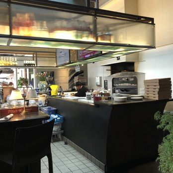 Ollo - Kitchen view next to dinning area - New American Near Me - Malibu, California Ollo - Kitchen view next to dinning area - New American Near Me - Malibu, California