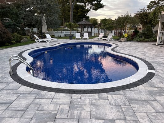 POOLS & SPAS - POOLS & SPAS