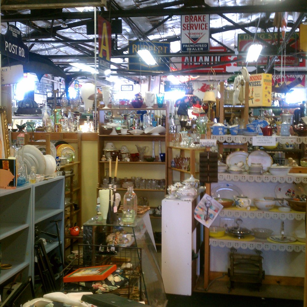 Clinton Antique Center - Antiques Near Me - Clinton, Connecticut Clinton Antique Center - Antiques Near Me - Clinton, Connecticut
