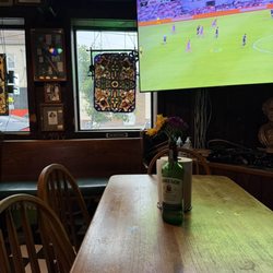 Duffys Tavern - Inside, soccer game on
