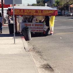 Tacos a Vapor el Guero - Llegando a tacos a vapor el Guero.