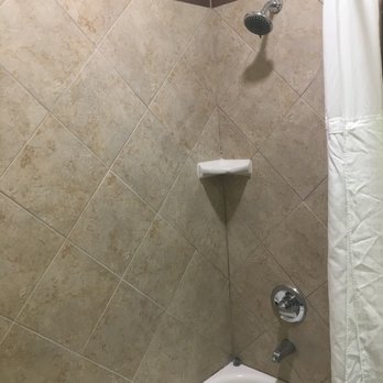 Comfort Inn Birmingham - Irondale - shower - Hotels Near Me - Birmingham, Alabama