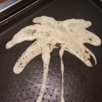 Slappy Cakes - Palm tree pancake... but ran out of batter - Breakfast & Brunch Near Me - Lahaina, Hawaii Slappy Cakes - Palm tree pancake... but ran out of batter - Breakfast & Brunch Near Me - Lahaina, Hawaii
