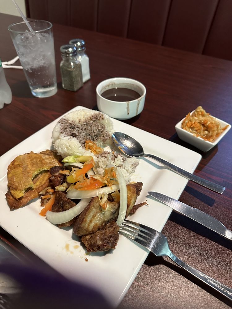 I amp B Caribbean Restaurant Port - O 