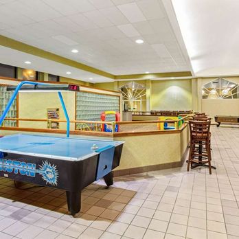 La Quinta by Wyndham Appleton College Avenue - Recreational Facility - Hotels Near Me - Appleton, Wisconsin La Quinta by Wyndham Appleton College Avenue - Recreational Facility - Hotels Near Me - Appleton, Wisconsin