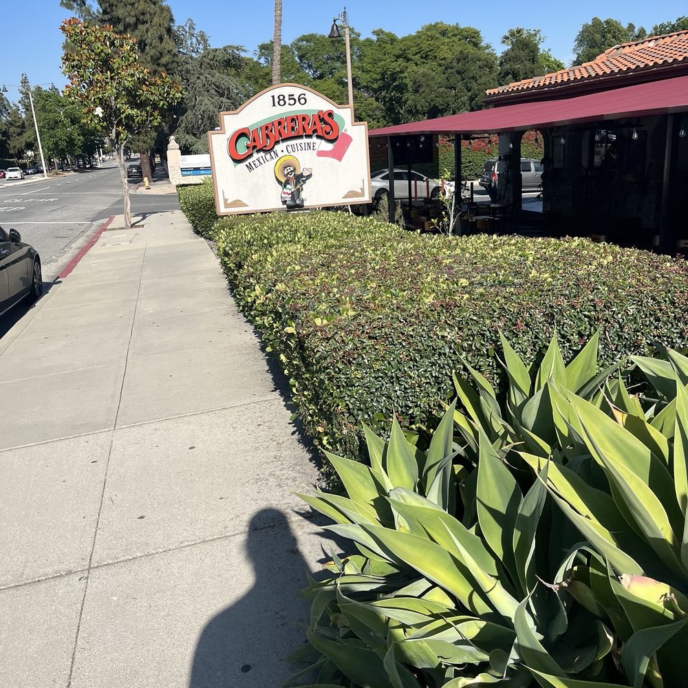 Cabrera's Mexican Cuisine - Outside of this shitty restaurant - Mexican Near Me - Duarte, California Cabrera's Mexican Cuisine - Outside of this shitty restaurant - Mexican Near Me - Duarte, California