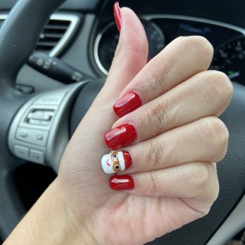 Daniel Nail Spa - Christmas Theme Nails - Nail Salons Near Me - Menifee, California