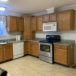 Tillia’s Cleaning Services - Move out clean