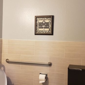 QT Nails & Spa - Clean bathroom - Nail Salons Near Me - San Leandro, California QT Nails & Spa - Clean bathroom - Nail Salons Near Me - San Leandro, California
