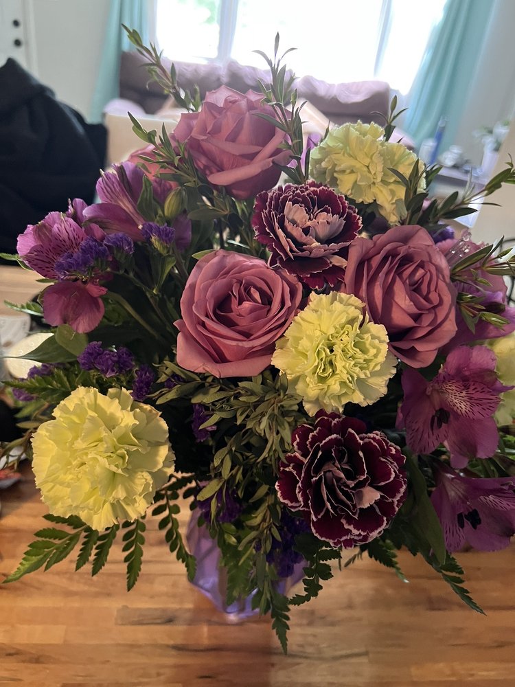 BECKY’S BUCKROE FLORIST Updated August 2024 12 Photos & 12 Reviews