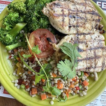 Barnaby's Cafe - Grilled chicken and vegetables. So good. - American Near Me - Houston, Texas Barnaby's Cafe - Grilled chicken and vegetables. So good. - American Near Me - Houston, Texas