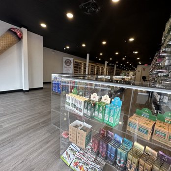 MOHEGAN SMOKE SHOP - Updated May 2026 - 1803 Post Rd E, Westport,  Connecticut - Vape Shops - Yelp
