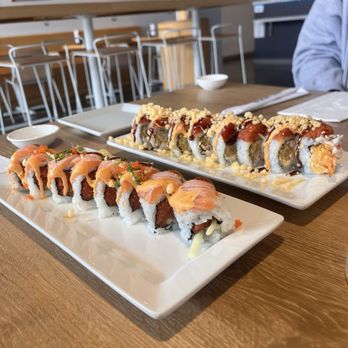 Sushi Taka - Nice lady roll and crunch snack roll - Japanese Near Me - Irvine, California Sushi Taka - Nice lady roll and crunch snack roll - Japanese Near Me - Irvine, California